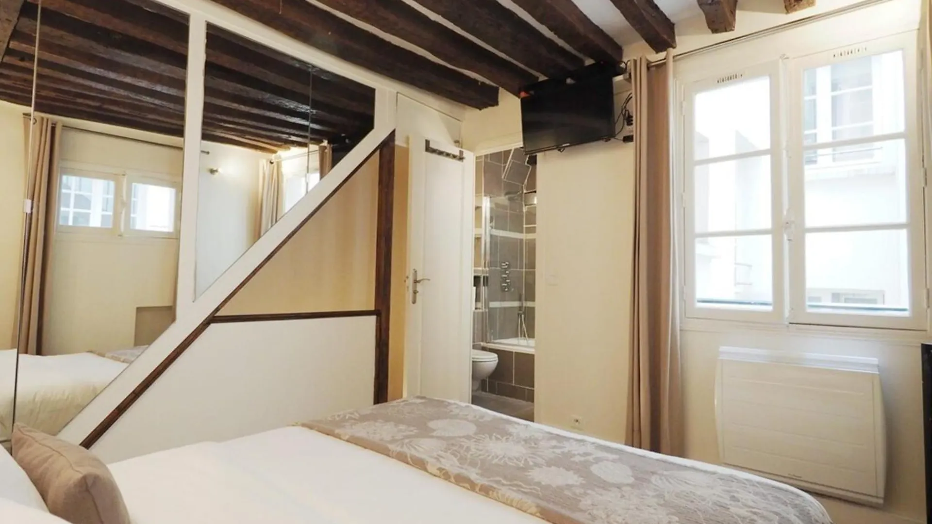 Apartamento Louvre Parisian Duplex Francia